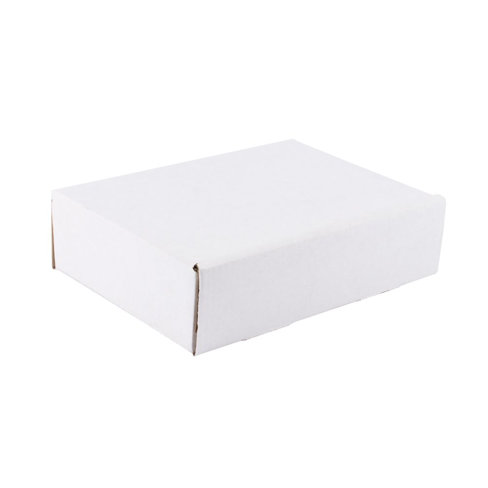 Pack of 50 Medium White Corrugated Postal Boxes 152mm length
